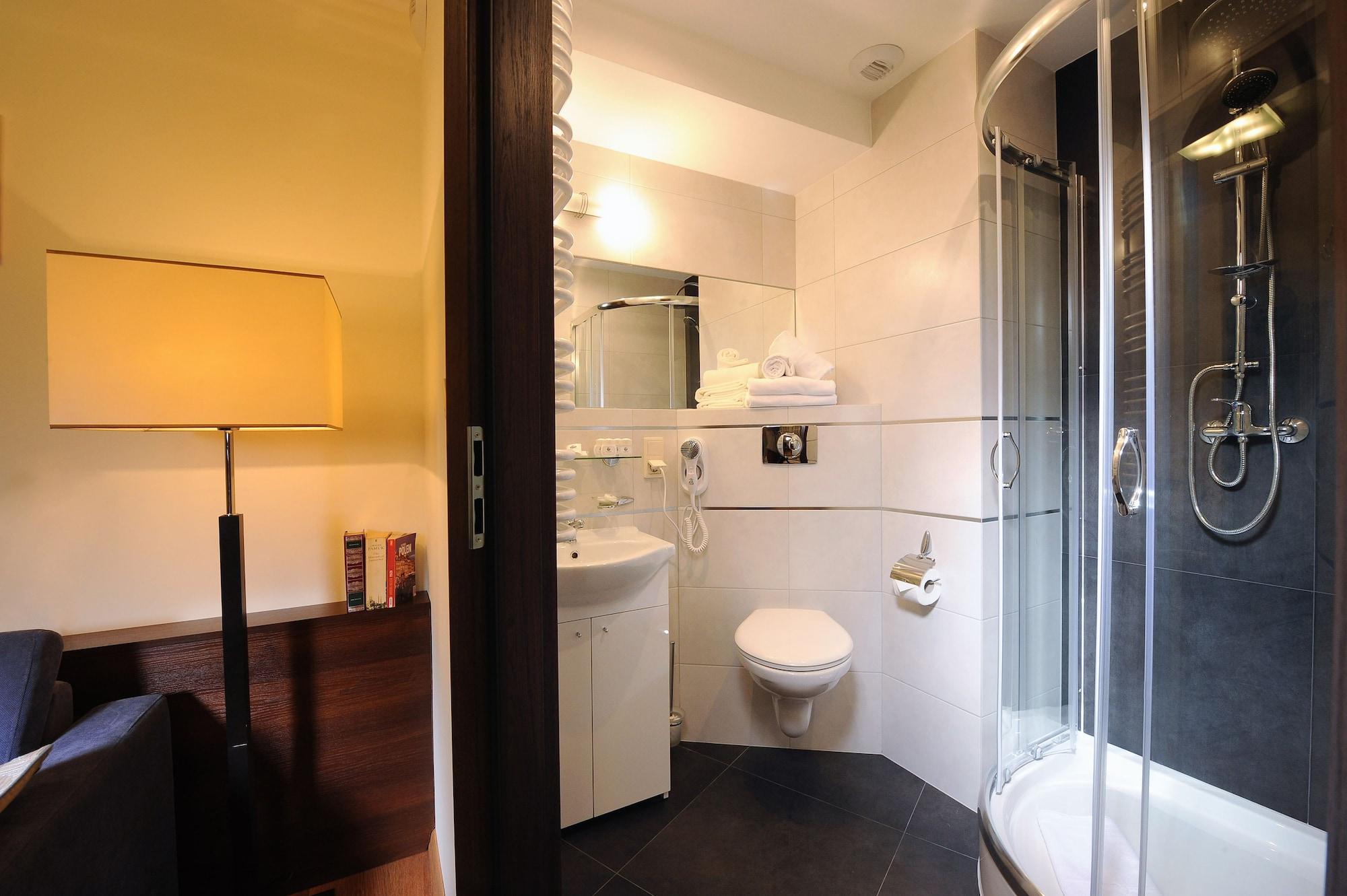 كراكوفيا Armon Residence المظهر الخارجي الصورة