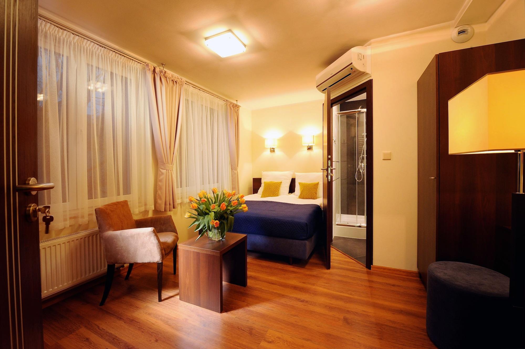 كراكوفيا Armon Residence المظهر الخارجي الصورة