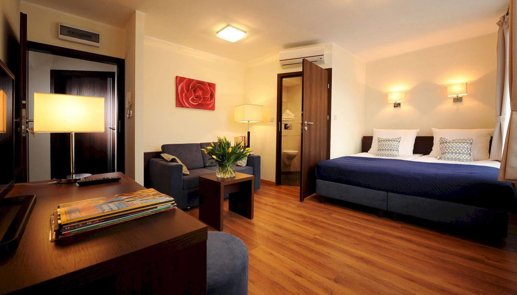 كراكوفيا Armon Residence المظهر الخارجي الصورة